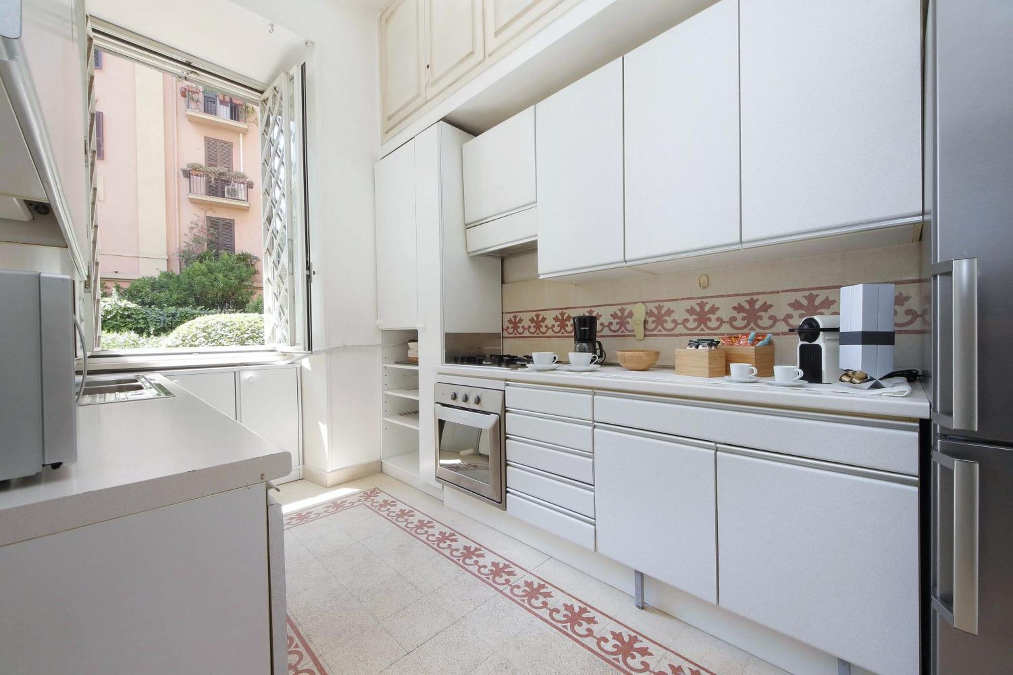 Luxury Apartment For 10 Central Vaticano S'Peter Basilica Aircond Netflix - Sky Wifi