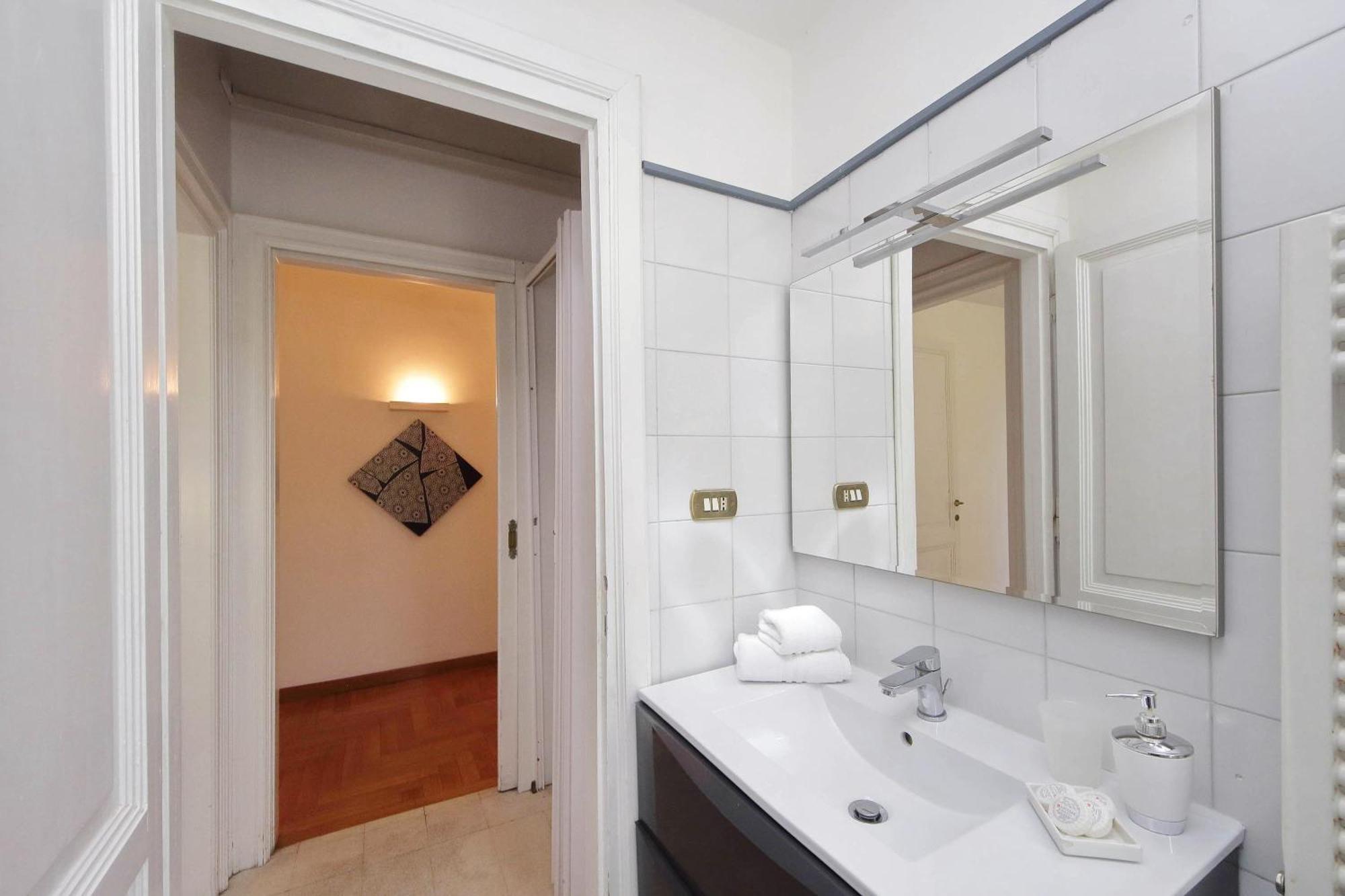 Luxury Apartment For 10 Central Vaticano S'Peter Basilica Aircond Netflix - Sky Wifi
