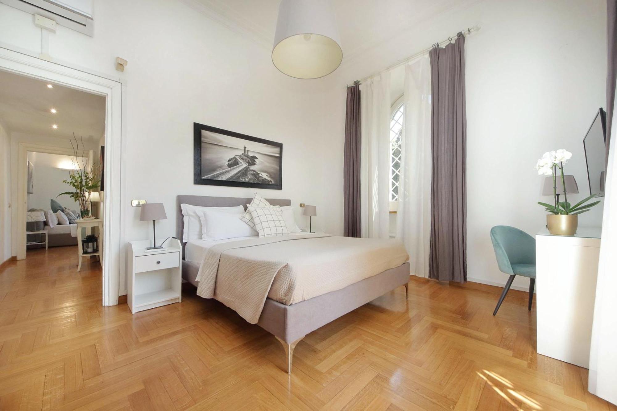 Apartamento Luxury Apartment For 10 Central Vaticano S'Peter Basilica Aircond Netflix - Sky Wifi *