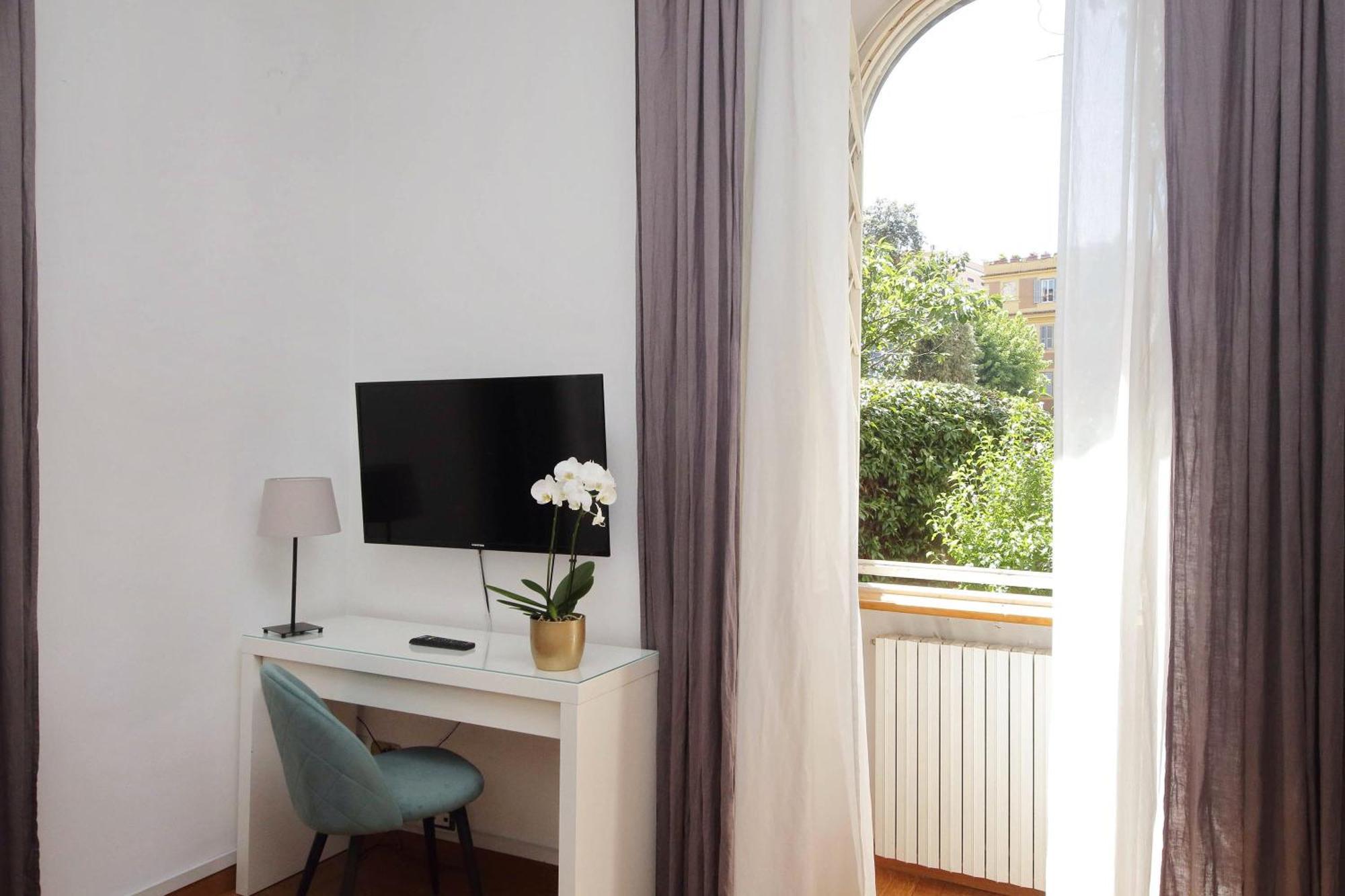 Luxury Apartment For 10 Central Vaticano S'Peter Basilica Aircond Netflix - Sky Wifi Apartamento Roma