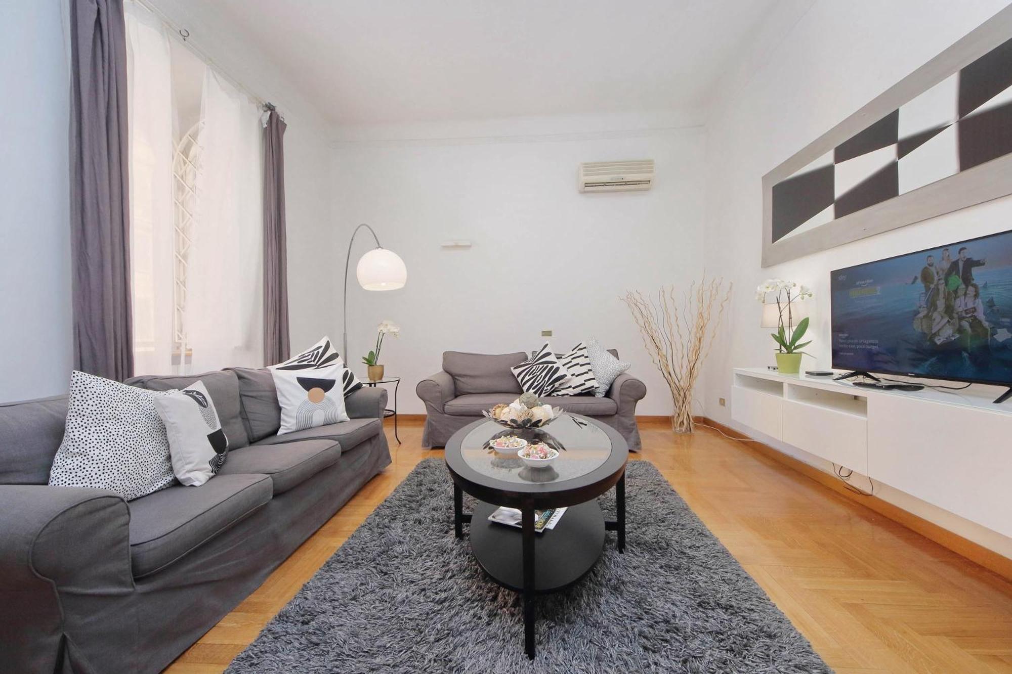 Apartamento Luxury Apartment For 10 Central Vaticano S'Peter Basilica Aircond Netflix - Sky Wifi Roma
