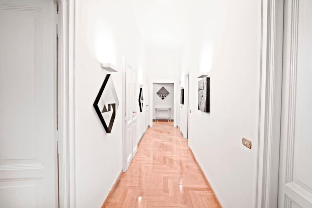 Properzio Lux, Fusione Di Eleganza E Prestigio Appartamento *