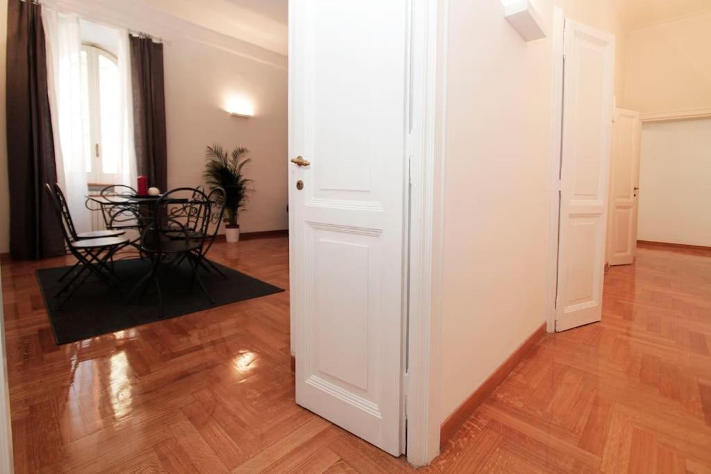 Properzio Lux, Fusione Di Eleganza E Prestigio Appartamento Roma