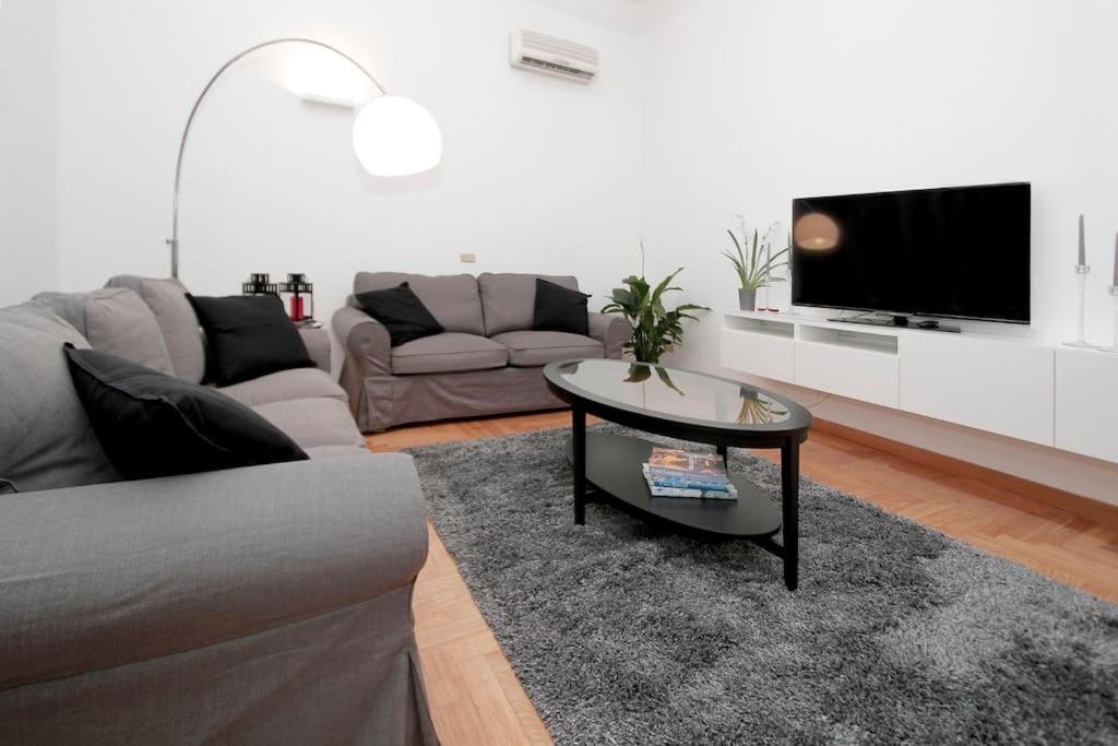 Properzio Lux, Fusione Di Eleganza E Prestigio Appartamento Roma